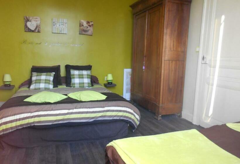 キングサイズベッドのスタンダードルーム, Chambres D´hotes Villa Capsylvaine