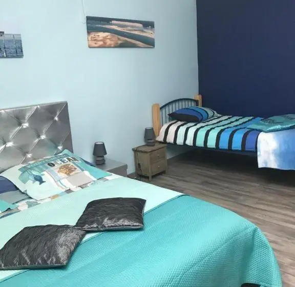 デラックスルーム, Chambres D´hotes Villa Capsylvaine