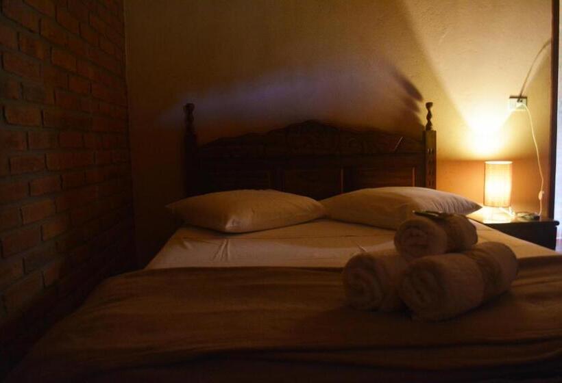 Quarto Estandar, Ibitiaçu Chales