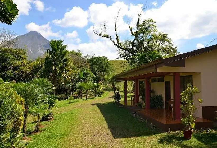 ダブルベッドのベーシックルーム, Lumbres Del Arenal Cabinas Y Villas
