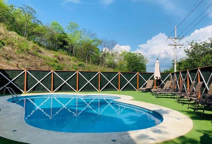 Дом 1 Спальня, Ocotal Bed & Breakfast