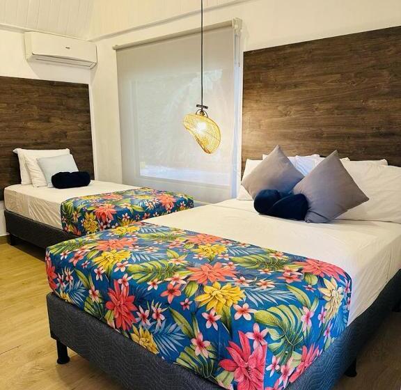 스탠다드 트리플 룸, Ocotal Bed & Breakfast