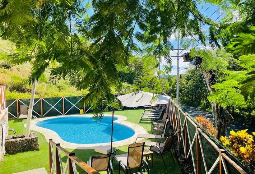 Дом 1 Спальня, Ocotal Bed & Breakfast