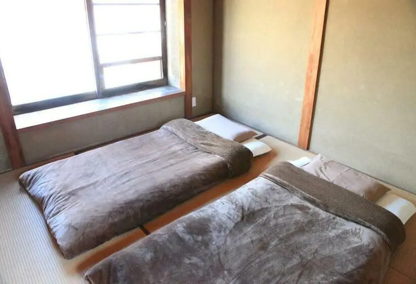 バス共有のスタンダードルーム, Okayama Hostel Igusa