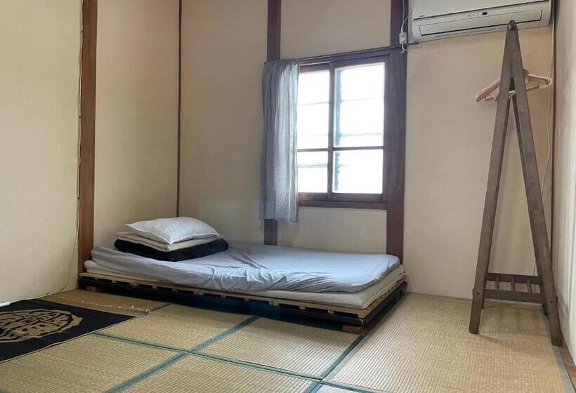 חדר סטנדרד יחיד חדר אמבטיה משותף, Okayama Hostel Igusa