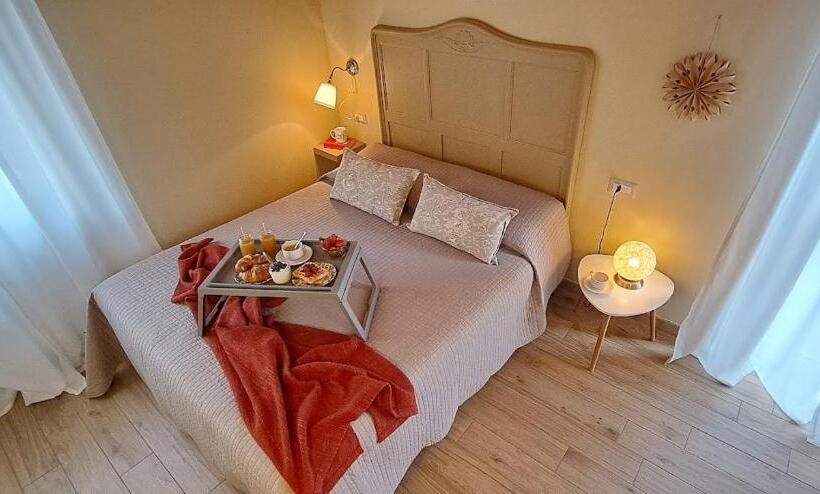 침실 2개 스위트, B&b Tra I Laghi