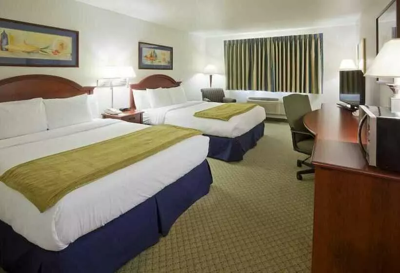 2ダブルベッドのスタンダードルーム, Grandstay Hotel & Suites Becker Big Lake