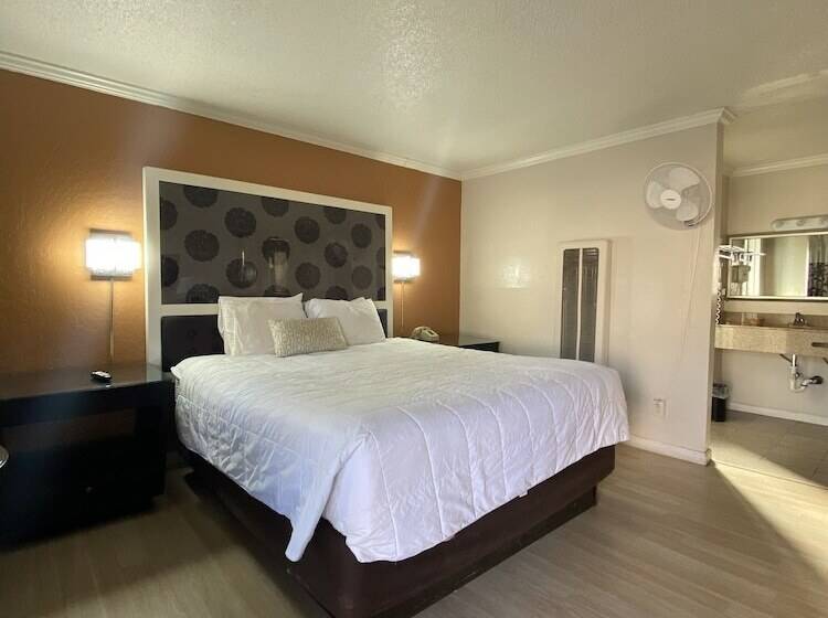 Номер Стандарт, Budget Inn At The Heavenly Gondola