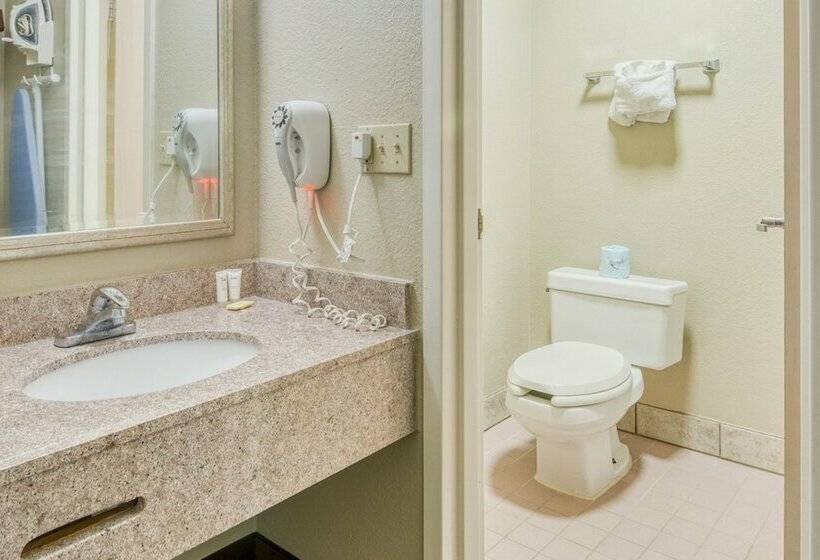 غرفة قياسية, Studio 6 Suites Norcross, Ga