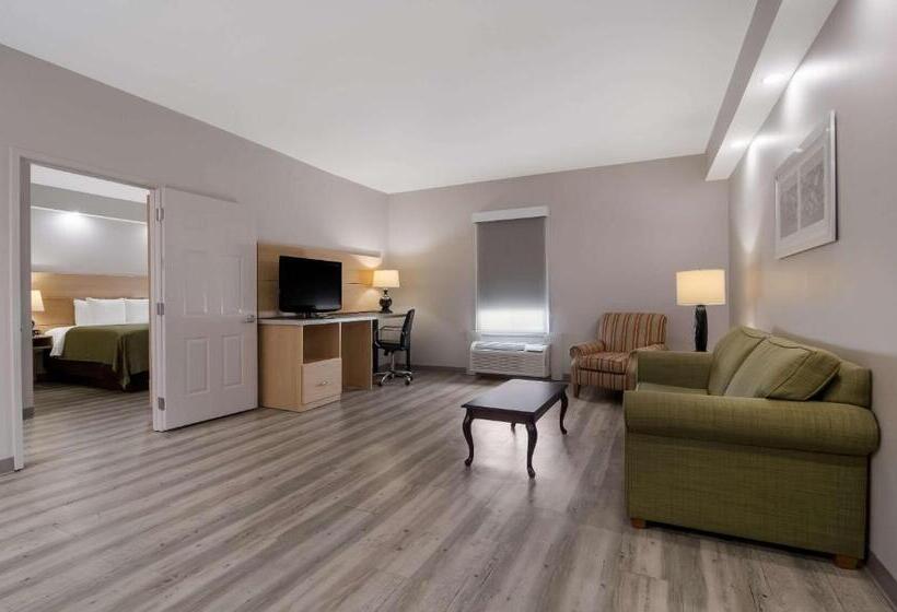 Люкс Кровать Кинг, Quality Inn Goldsboro