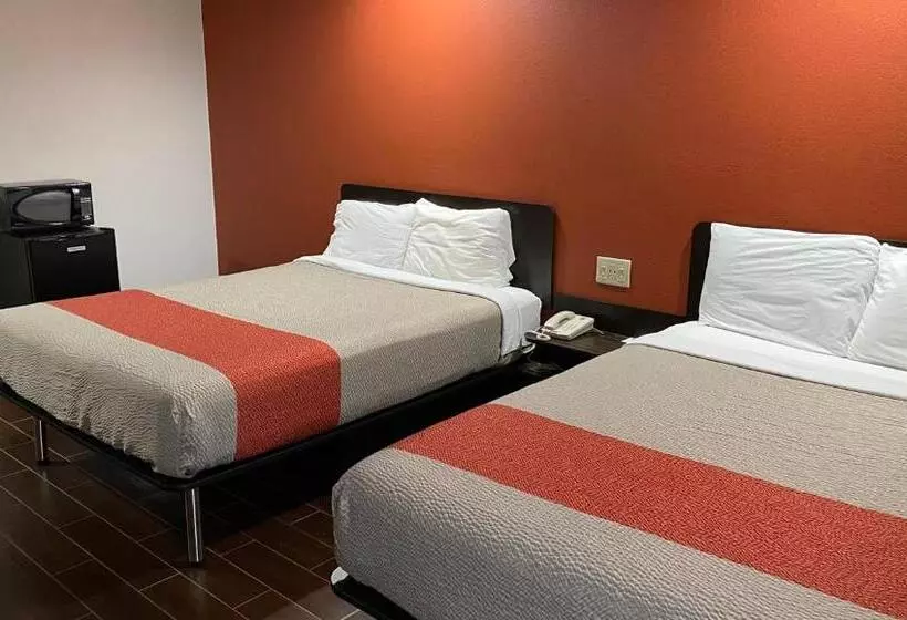 デラックスルーム, Relax Inn