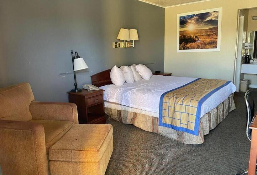 带大床的标准间, Springwood