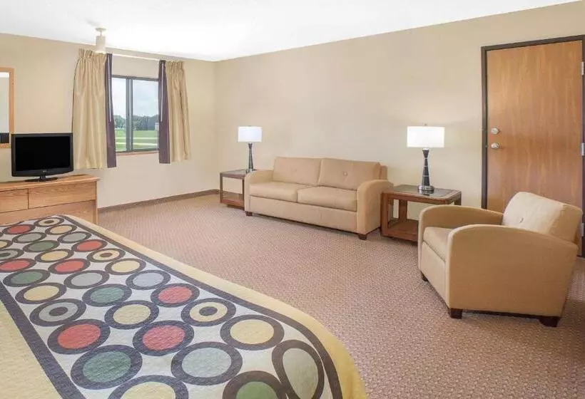 キングサイズベッドのスイートルーム, Super 8 By Wyndham Mt Pleasant