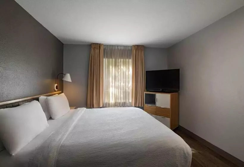 キングサイズベッドのスイートルーム, Towneplace Suites By Marriott Baton Rouge South