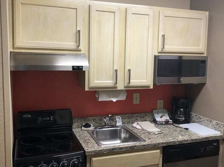 סוויטה, Towneplace Suites Tampa North/i75 Fletcher