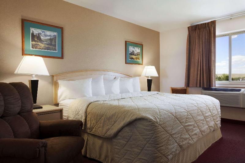 带大床的标准间, Super 8 By Wyndham Big Timber