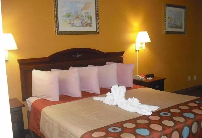 Standard-huone King-vuode, Super 8 By Wyndham Daytona Beach
