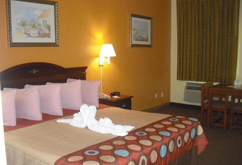 디럭스 스위트 킹 침대, Super 8 By Wyndham Daytona Beach