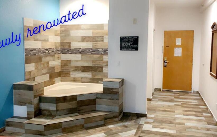 إستوديو ديلوكس, Super 8 By Wyndham Daytona Beach