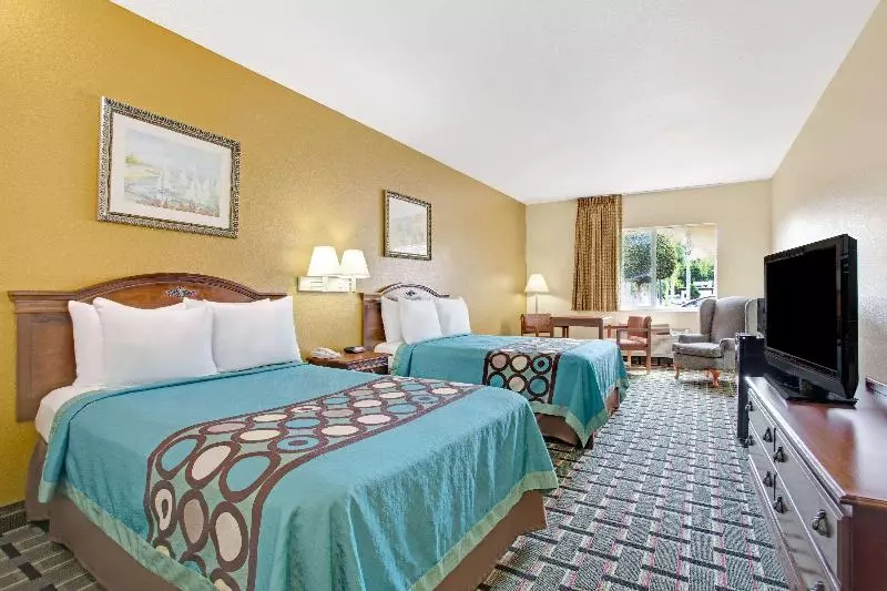 Standard-huone, Super 8 By Wyndham Daytona Beach