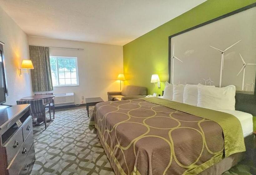 غرفة قياسية سرير كينج, Super 8 By Wyndham De Soto