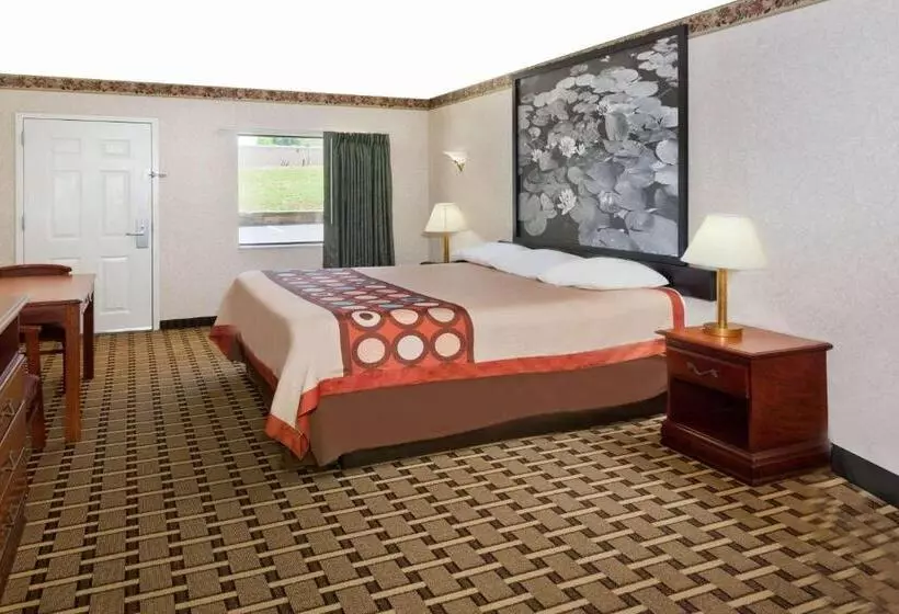 身障者適用キングサイズベッドルーム, Super 8 By Wyndham Ft. Oglethorpe Ga/chatt Tn Area