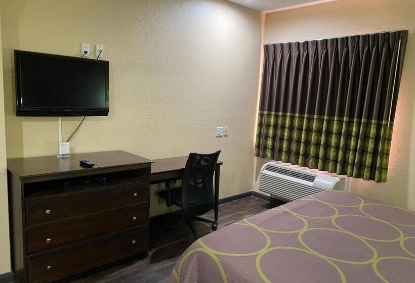 キングサイズベッドのスタンダードルーム, Red Lion Inn & Suites Iah Airport East