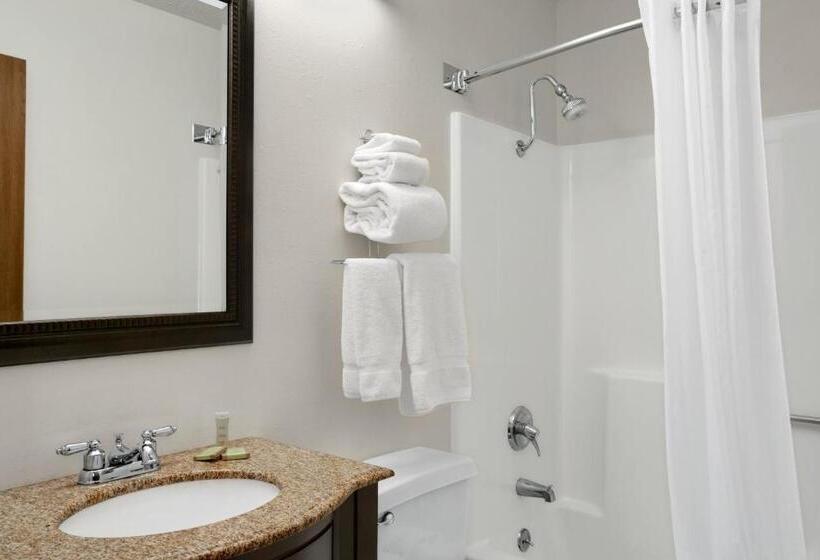 جناح ديلوكس سرير كينج, Super 8 By Wyndham Washington