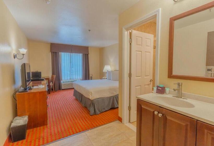 غرفة قياسية سرير كينج, The Monarch Inn