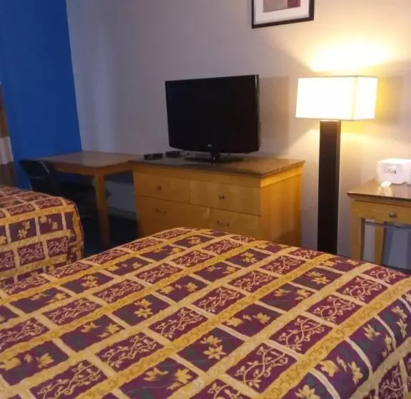 ２ダブルベッドのスタンダードルーム, Travel Inn Winter Haven