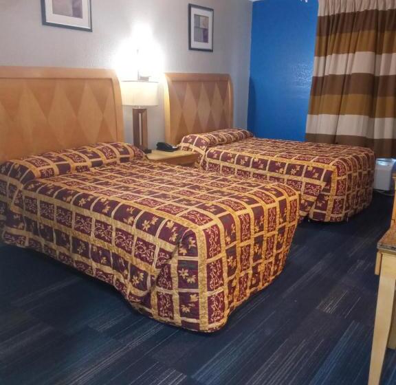 غرفه قياسيه سريرين مزدوجين, Travel Inn Winter Haven