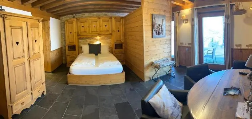 Quarto Triplo Deluxe, De Blockhut