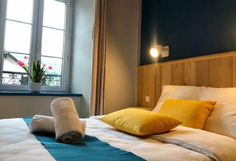 スタンダード４人部屋, Auberge Des Trois Rivières