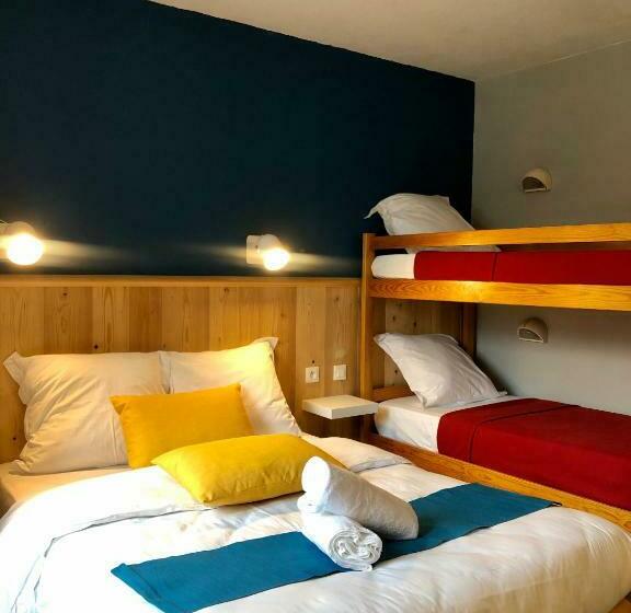 חדר סטנדרט לארבעה, Auberge Des Trois Rivières