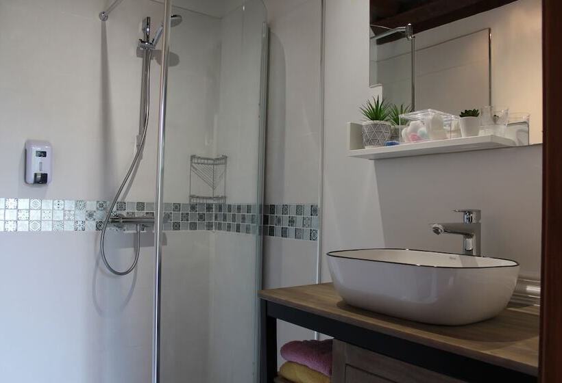 带1个卧室的豪华公寓, B&b Devalpierre Adult Only