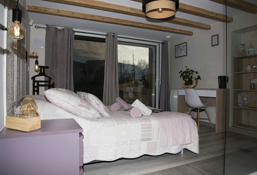 شقة غرفة واحدة مطلة على الحديقة, Paradis