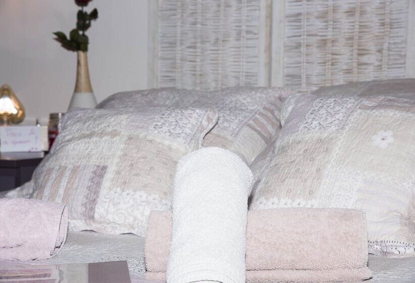 شقة غرفة واحدة مطلة على الحديقة, Paradis