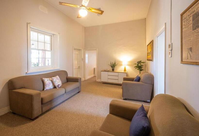 1间卧室的房子, Bendleby Ranges