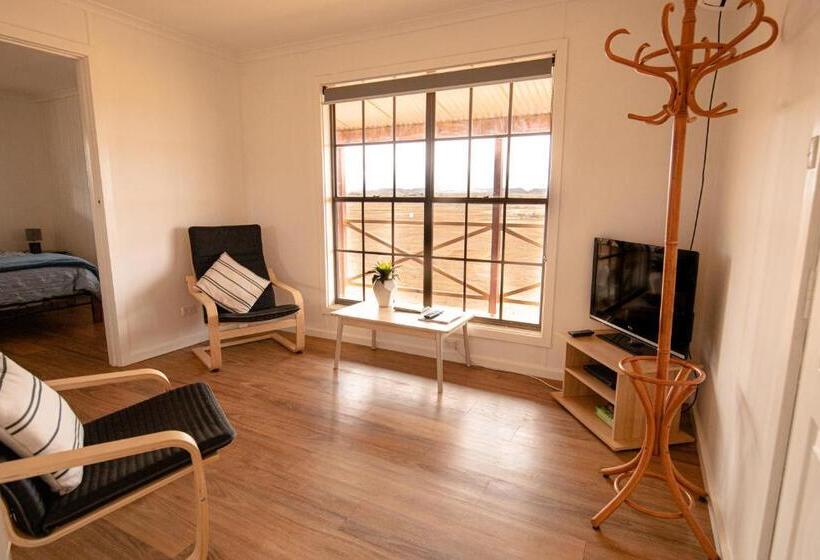 침실 2개 주택, Bendleby Ranges