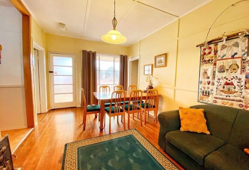 침실 1개 주택, Bendleby Ranges