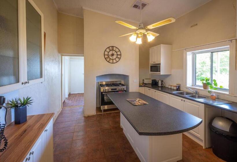 침실 1개 주택, Bendleby Ranges