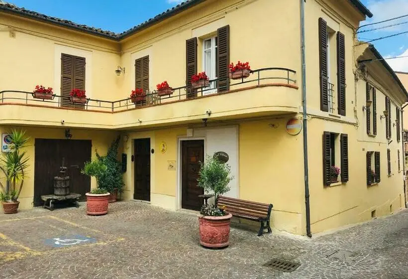 デラックストリプルルーム, Don Pasquale Picciano Pescara Abruzzo
