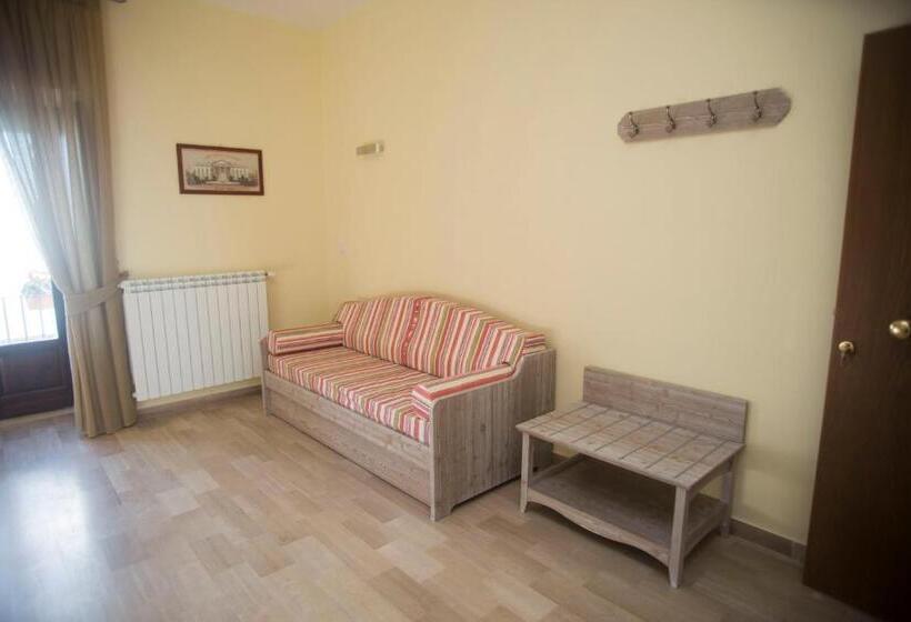 סוויטה משפחתית, L'antico Monastero