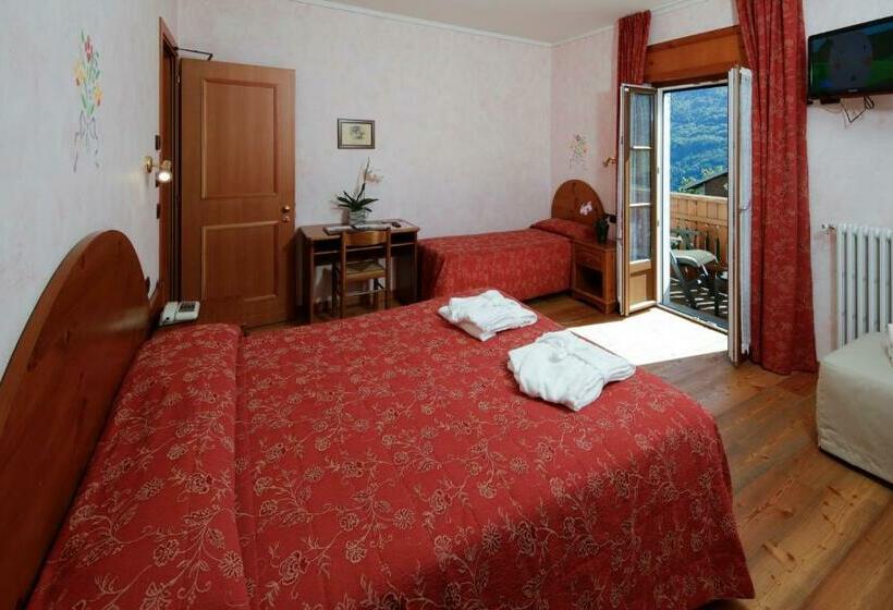 חדר משפחתי, Albergo Edelweiss   Larespa