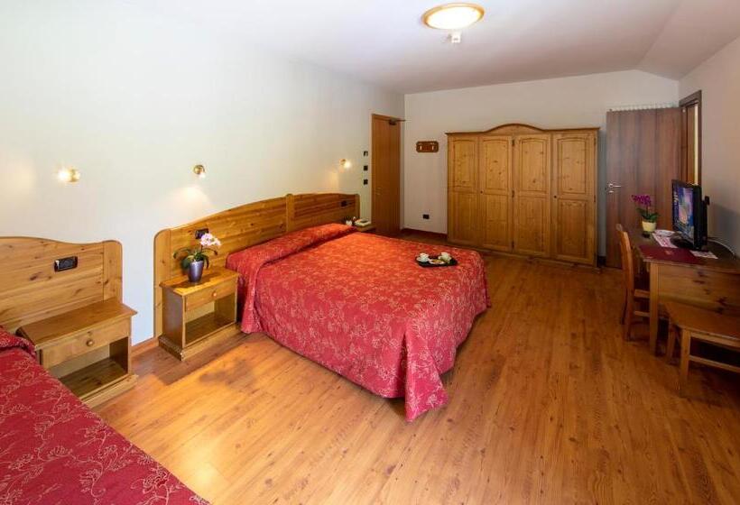Семейный Номер, Albergo Edelweiss   Larespa