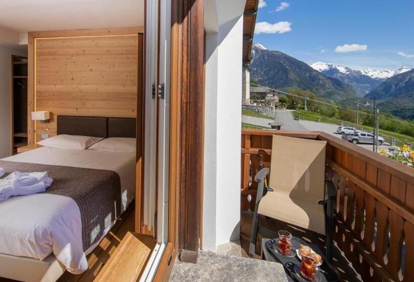 חדר סופריור עם מיטת קינג, Albergo Edelweiss   Larespa