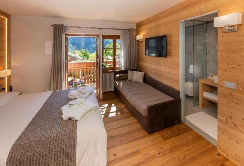 חדר סופריור עם מיטת קינג, Albergo Edelweiss   Larespa
