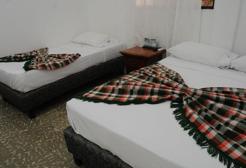 غرفة قياسية, Montecarlo Beach