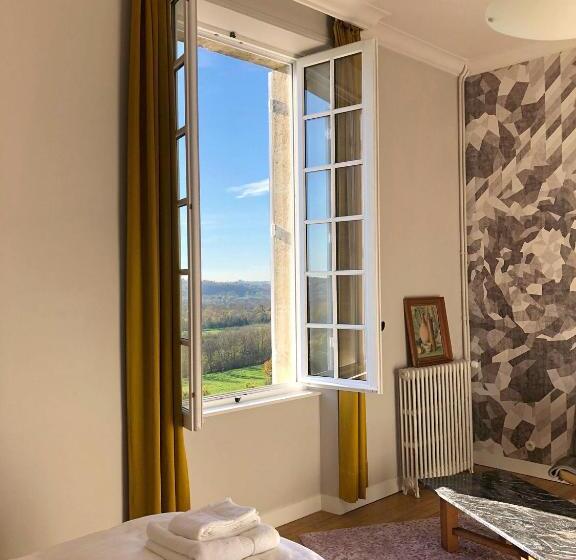Номер Deluxe, Château Haute Roche