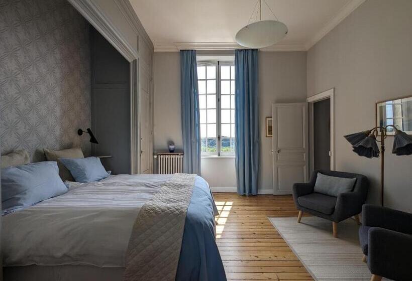 수피리어 룸, Château Haute Roche